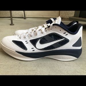 nike hyperfuse 2011 low